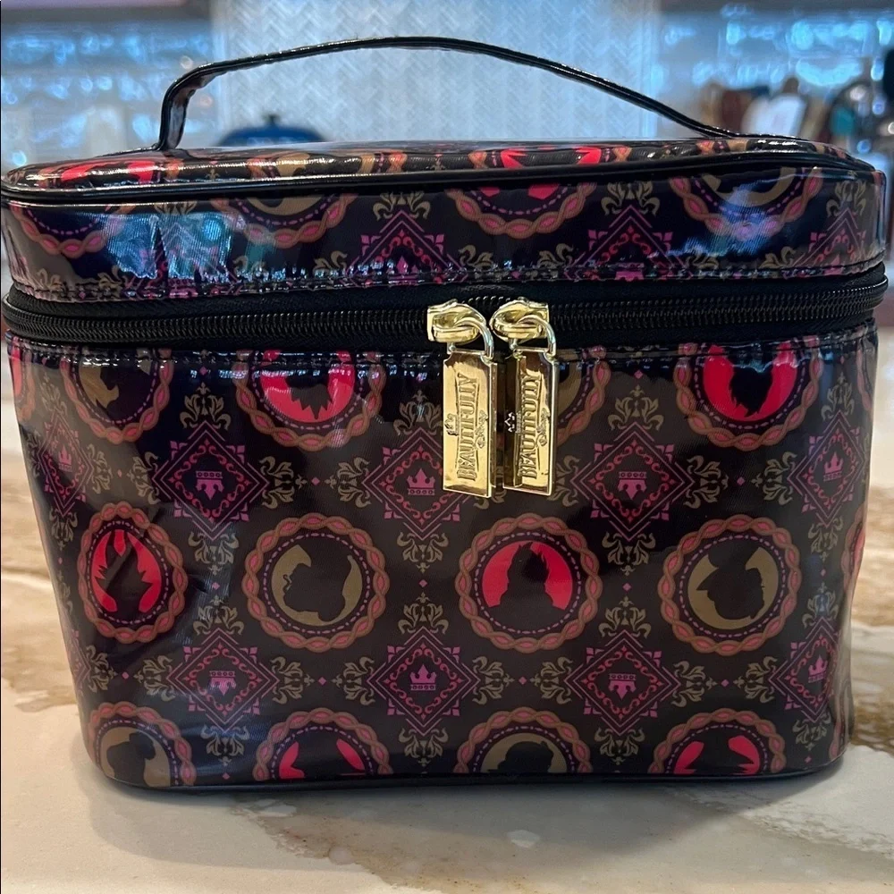 New! Beautifully Disney Wickedly Beautiful Villians Train Cosmetics Case
